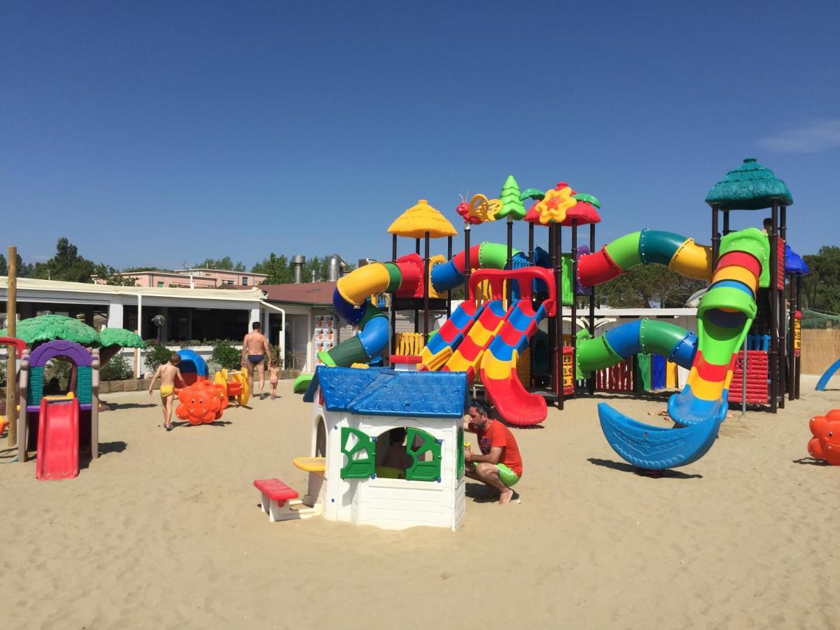 Color Perla Village Bellaria-Igea Marina Exterior foto